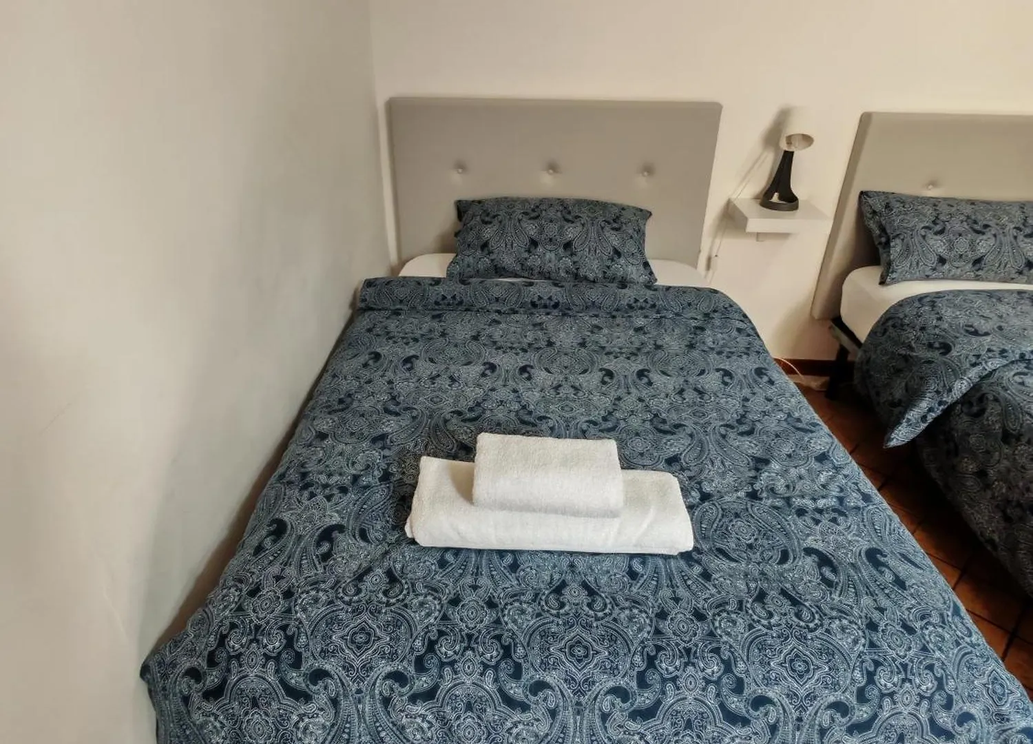 Spaccanapoli House 0*, Naples